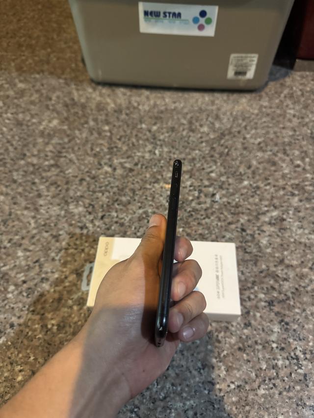 ขายๆๆๆถูกๆๆไอโฟนSEสีSpace Gray 128กิ๊กสูนTrueใช้งานปกติหมดทุกๆฟังชั่นเครื่องรีสโตได้ตลอดไม่มีติดไอคราว Model TH/A สภาพ: 90% ราคา: 3590 มารับเอง 309 6