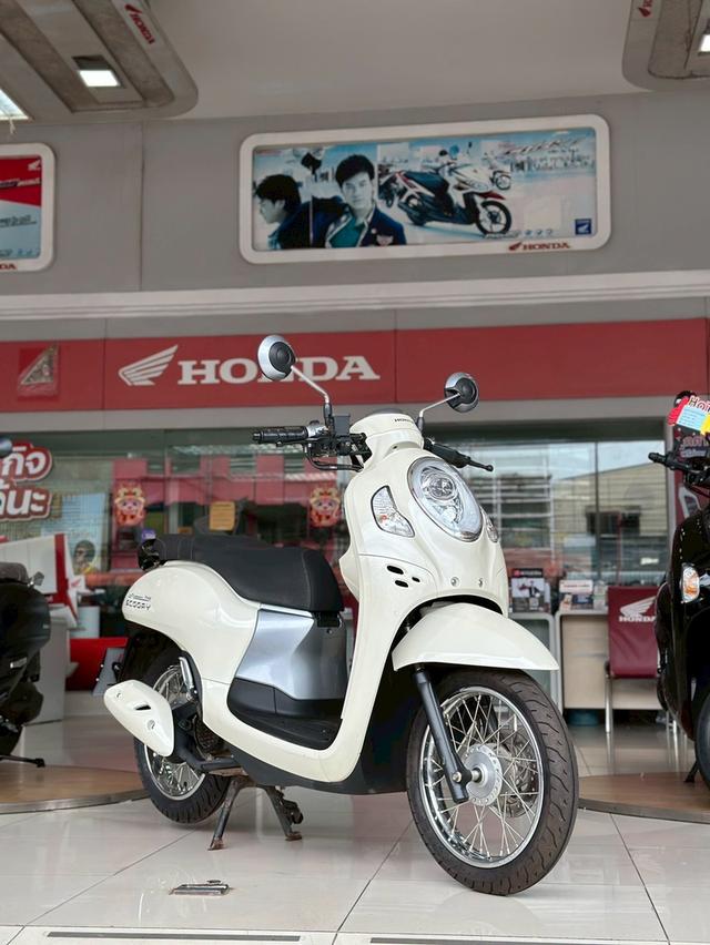 SCOOPY ไมล์หมื่นเดียว‼️ ปี2023 สีขาว เทา สุดคลีน