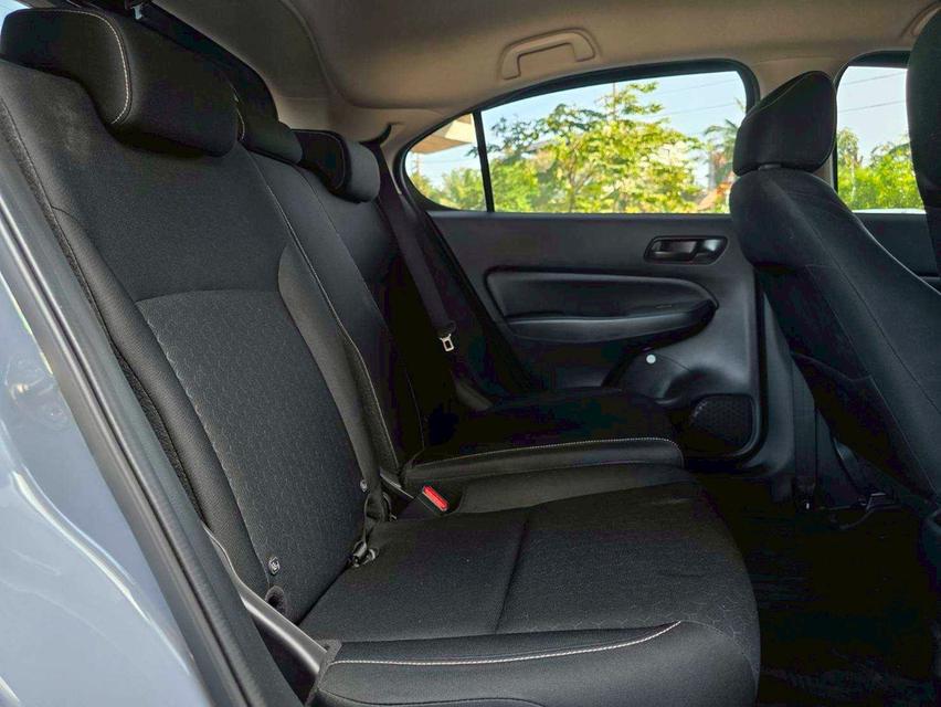 Honda City 1.0RS ปี25 13