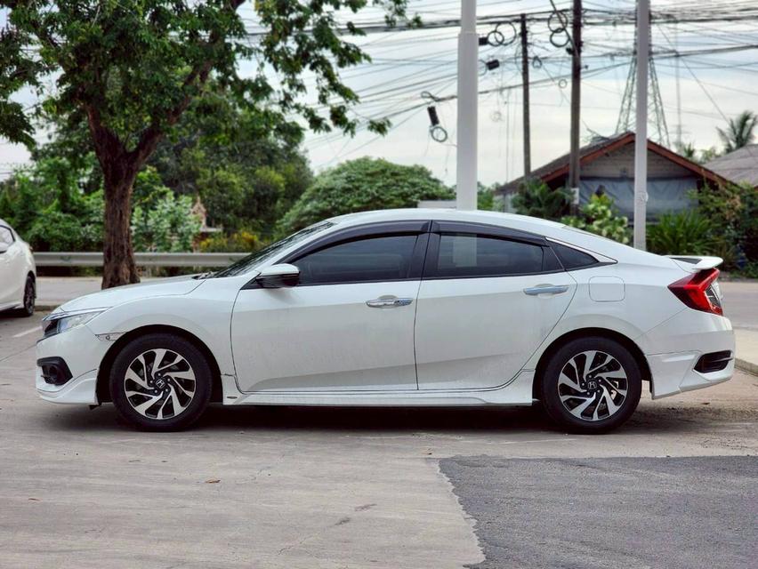 ขาย Honda Civic 1.8El ปี17