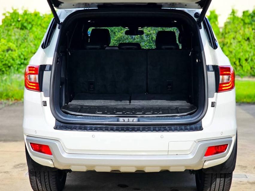FordFord Everest 10