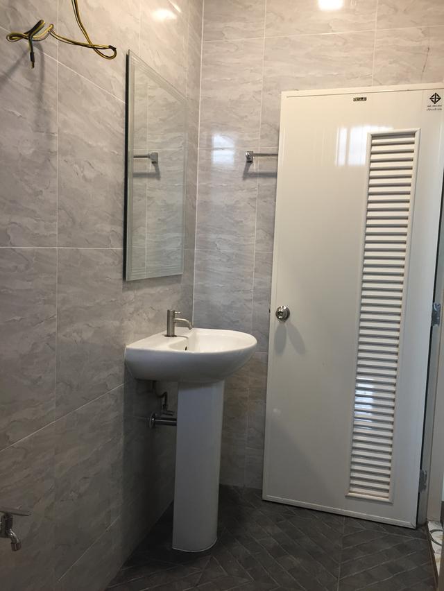 อาคารพาณิชย์สามชั้น ใกล้โรงเรียนวารีเชียงใหม่200เมตร รูปที่ 7