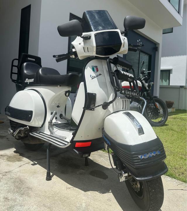 Vespa PX ปี 2017 สภาพสวยใหม่แต่งจัดเต็ม