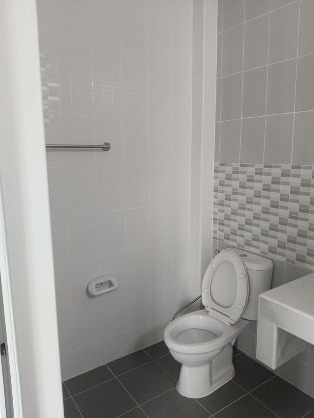 บ้านเช่าสไตล์โมเดิร์น ใกล้ ม.อีเทค 11