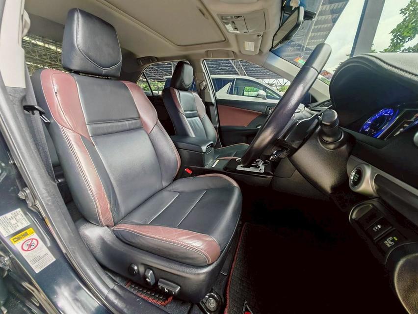 TOYOTA CAMRY 2.5G ESPORT 12