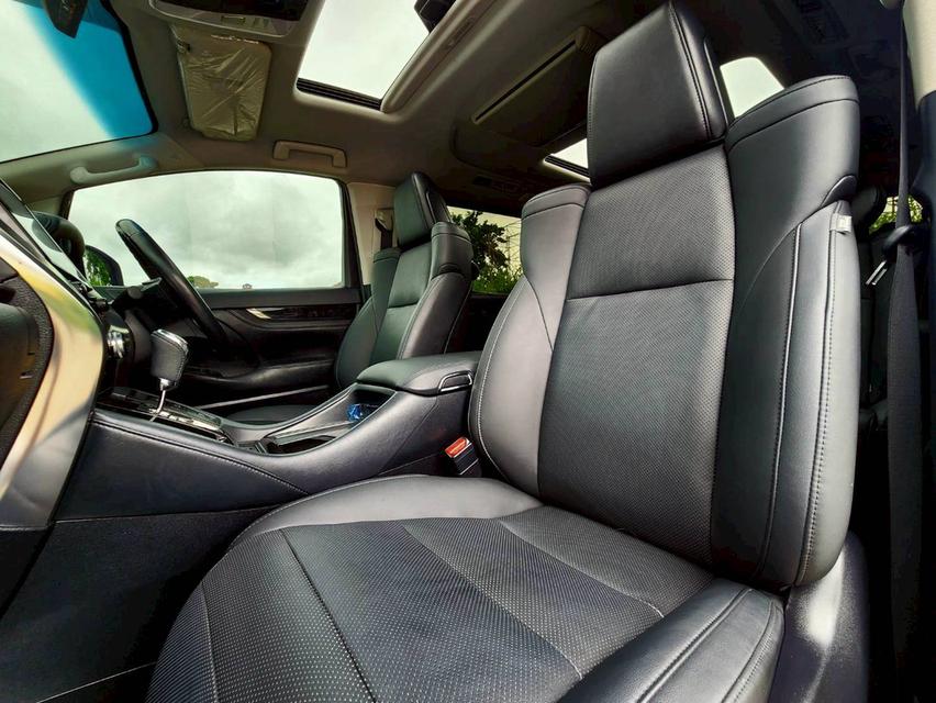 รหัสรถ PEAT111 🚙🚐TOYOTA ALPHARD SC 2022 12