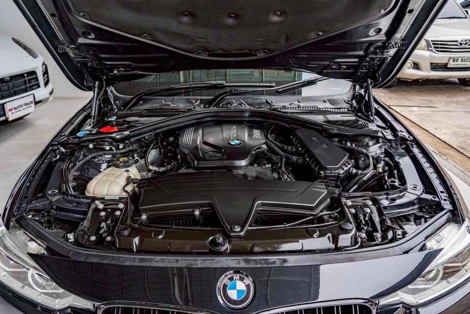 รหัสรถ NP7681 BMW 320d ICONIC LCI 2017 17