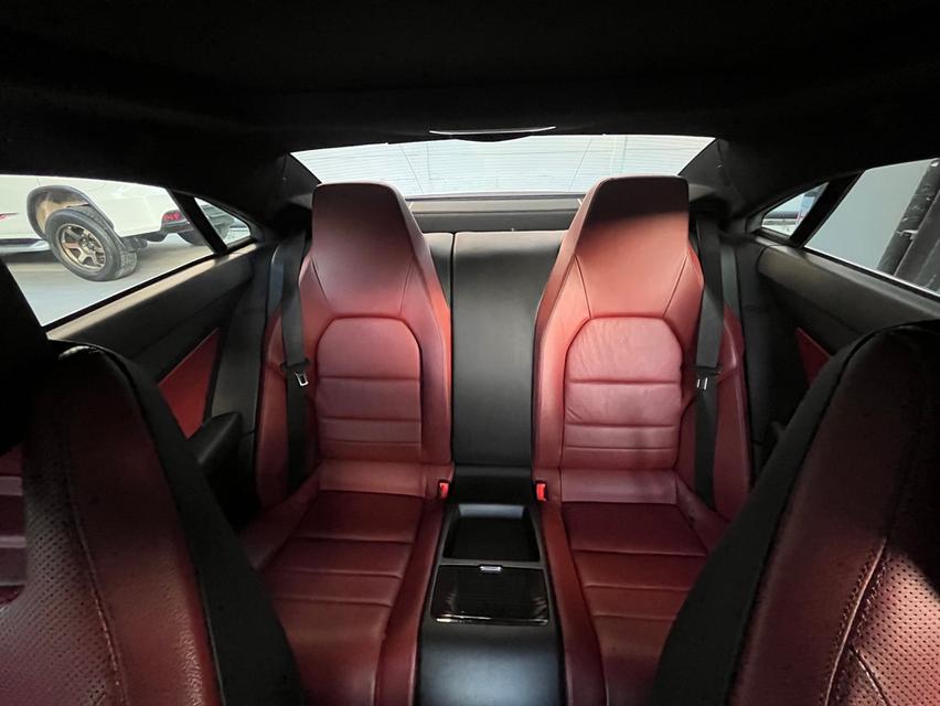 รหัสรถ KPC53 ‼️  Mercedes Benz E250 Coupe CGI AMG  ปี 2010 เบาะแดง Sunroof ‼️ 9