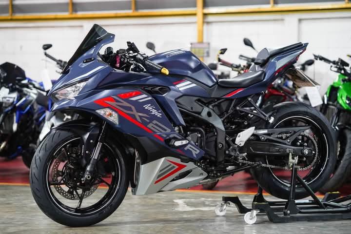 รีบขาย Kawasaki Ninja ZX-25R 4