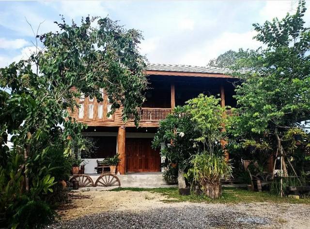 ที่ดินบ้านพร้อมโอนเจ้าของขายเอง ให้เช่าบ้านไม้ถ่ายหนังถ่ายละคร MV โฆษณา หนังสั้น คอนเท้นท์ บ้านสวยวิวทุ่งนา ไทรน้อย 0968 3