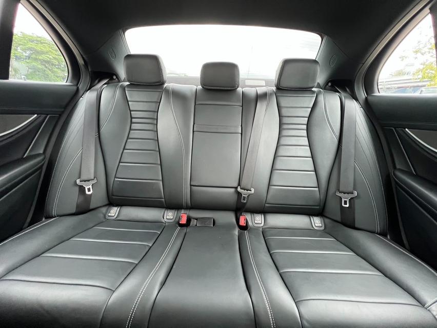รหัสรถ JRS4994 Benz E 220d AMG ปี 18 7