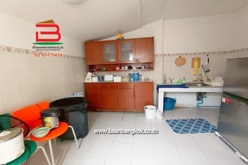 ทาวน์เฮาส์ หมู่บ้าน พฤกษาวิลล์ 5 นิมิตใหม่ เนื้อที่ 18 ตรว. ถนนประชาร่วมใจ เขตมีนบุรี กรุงเทพมหานคร
