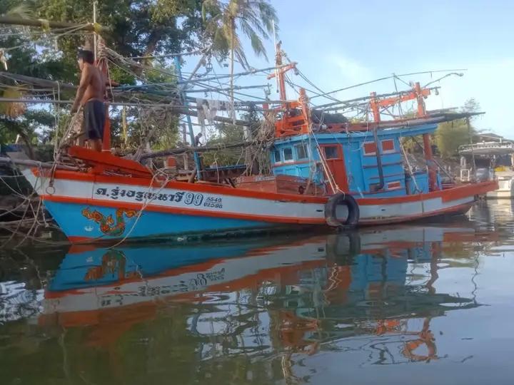 รีบขายเรือประมงใช้งานปกติ 2