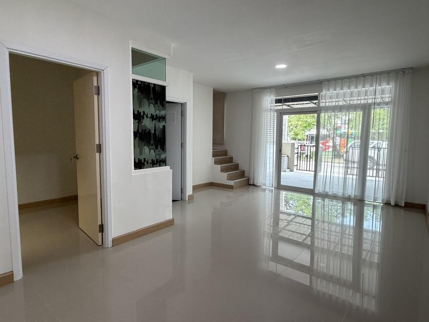 🥳🥳บ้านทำเลดี ใกล้เมกาบางนา👍👍 🏡🎈ขายทาวน์โฮม Casa City Bangna บางนา กม.7 ซอยราชวินิตบางแก้ว ทำเลดี ใกล้เมกา บางนา 🤗หน้าบ้านไม่ชนกับใคร 3