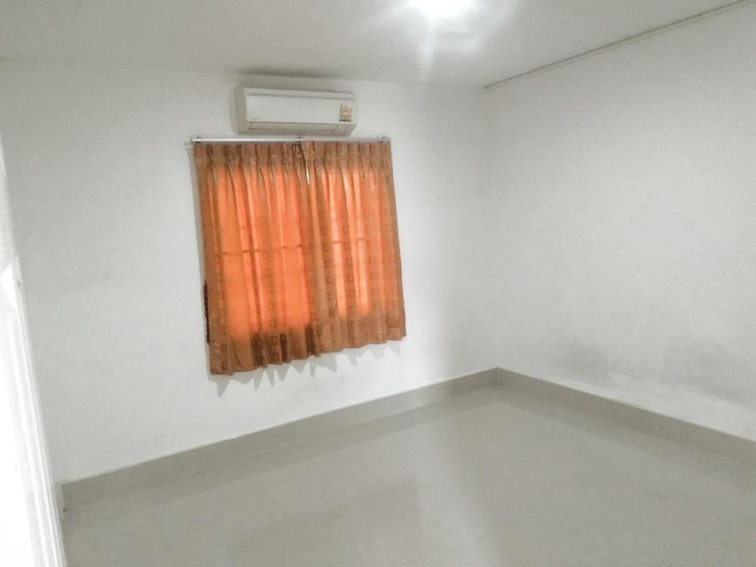 บ้านแฝด หมู่บ้านเฟื่องฟ้า 15 8