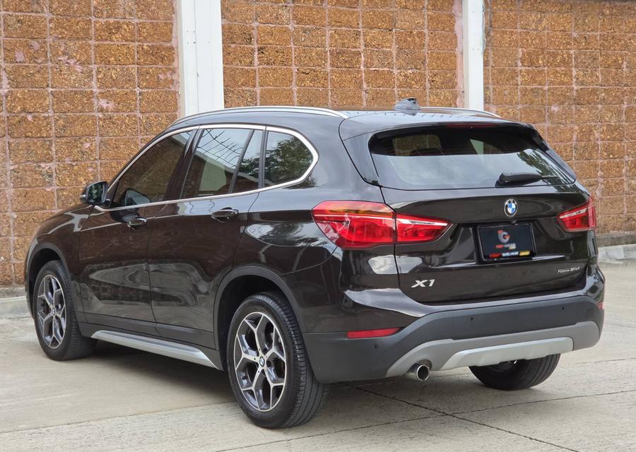 BMW X1 18d Xline ปี2019 (F48) ใครหาดีเซลประหยัด ดูแลง่าย เชิญมาจับจองครับ มือเดียวป้ายแดง ประวัติดีมาก ดูแลมาอย่างดีใหม่มาก !! รูปที่ 2