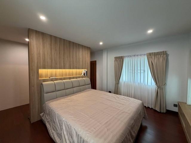 บ้านพร้อมอยู่ ให้เช่าบ้านเดี่ยว 2ชั้น ย่านถนนพระราม 9 บ้านตกแต่งพร้อมเข้าอยู่ 5