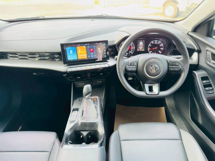 MG 5 เครื่อง1.5 cc. รุ่นD เกียร์ AUTO ปี 20224 #รถไมล์แท้100%คะวิ่งน้อยมากๆๆคะ วิ่งมาแค่22,xxxกิโลคะ มีวารันตรีศูนย์ถึง ปี2026 6