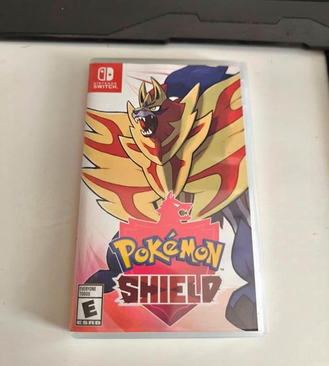 แผ่นเกม Pokemon Shield 1