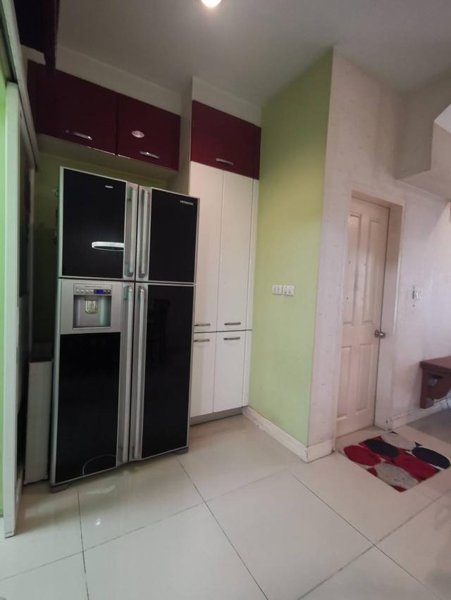 ขายทาวน์โฮม 3 ชั้น บ้านกลางกรุงพระราม3   Baan Klang Krung Rama 3 (ถนนยานนาวา) 13