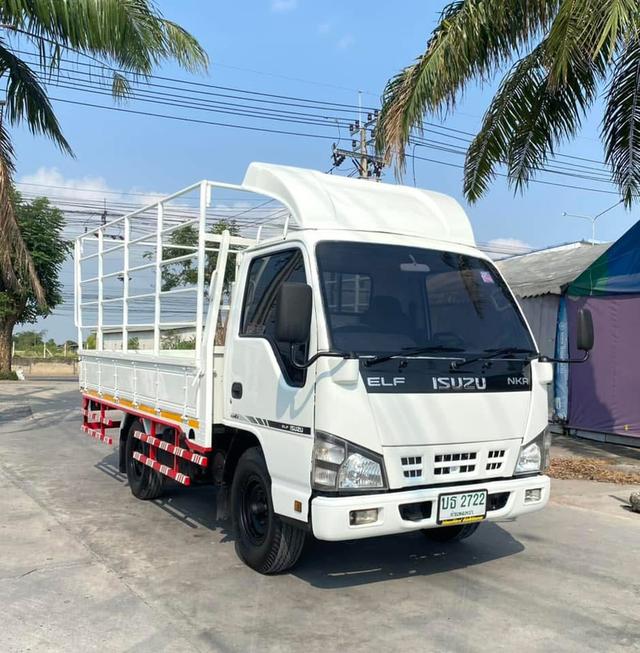 รถ ISUZU NKR 100 แรง 4