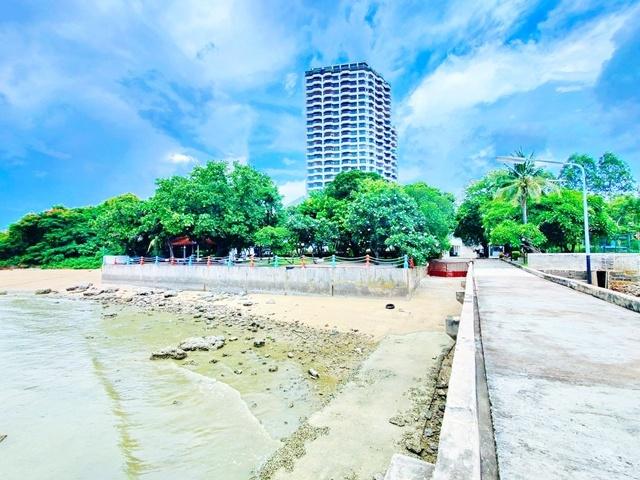 อาคารพาณิชย์ 4 ชั้น 5 นอน 5 น้ำ ท่าเทียบเรือศรีราชา ฮาร์เบอร์ 890ม. หาคนช่วยรีโนเวท 24 ตร.ว. 380 ตร.ม. ตึกคอม ศรีราชา 1. 7