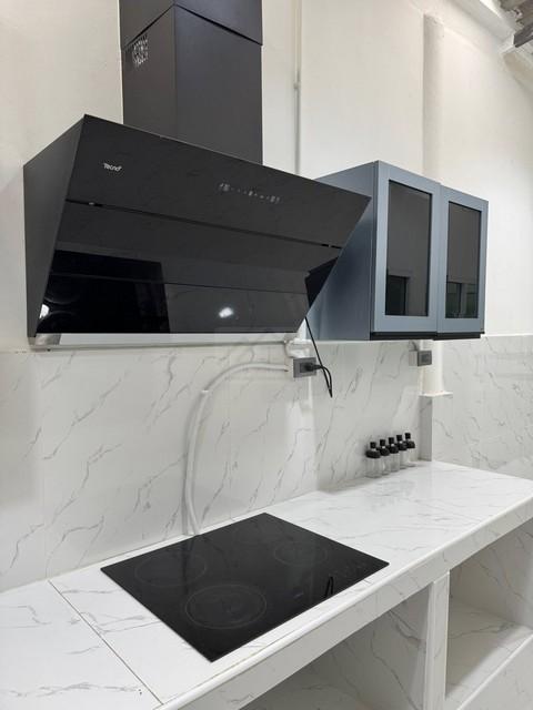 ให้เช่าทาวเฮ้าส์ 2 หลัง (ทะลุกัน) 2 ชั้น 216 ตร.ม. ซอยรามอินทรา 34 ติดเลียบด่วนรามอินทรา 6