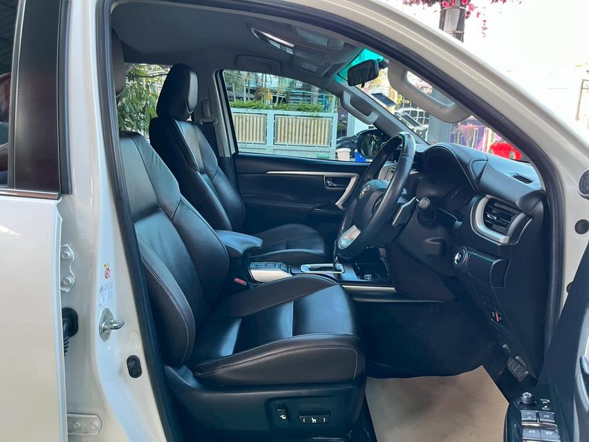 👑 TOYOTA FORTUNER 2.4 V AUTO! ปี 2019! 👑 8