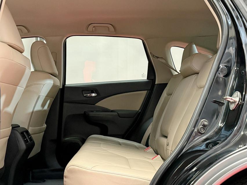 2017 HONDA CRV 2.0E 4WD รถมือเดียวออกป้ายแดง รถวิ่งน้อย เข้าศูนย์ทุกระยะ ไม่เคยมีอุบัติเหตุครับ 14