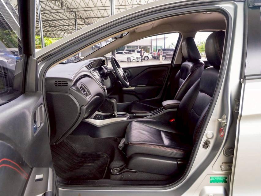 HONDA CITY 1.5 SV  ปี 2018 ประกันเครื่องเกียร์3ปี/ 30,000 km 15