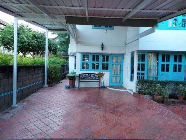 ให้เช่าบ้านเดี่ยว 2 ชั้น 60 ตรว. 3 ห้องนอน หมู่บ้านสัมมากร รามคำแหง 112 พร้อมเฟอร์นิเจอร์ 2