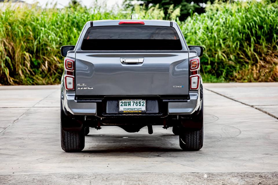 ISUZU D-MAX Hi-lander Cab 1.9 Ddi L ปี 2020 สีเทา มือเดียวป้ายแดง 8