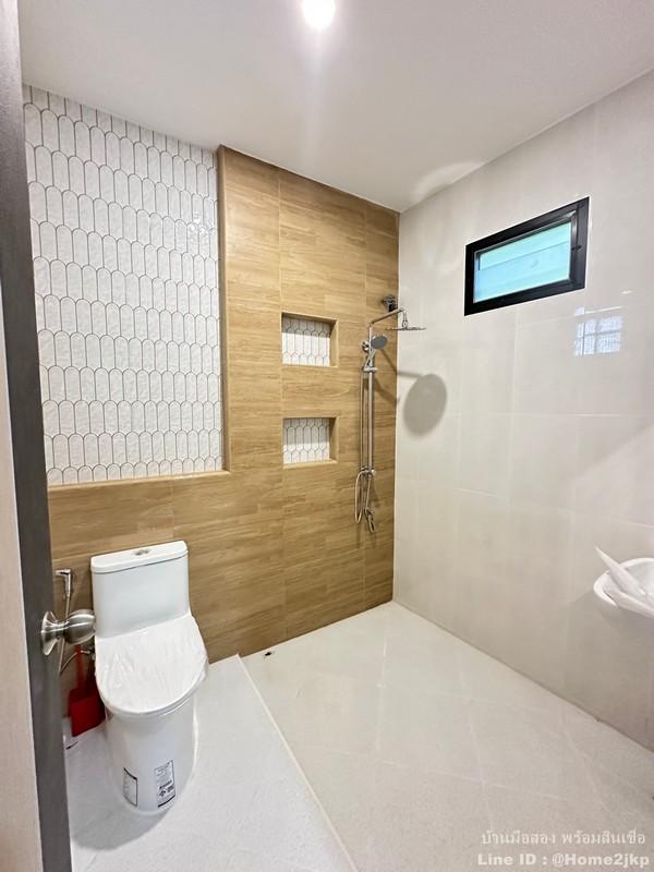 หมู่บ้านแสงอรุณ รามอินทรา 10