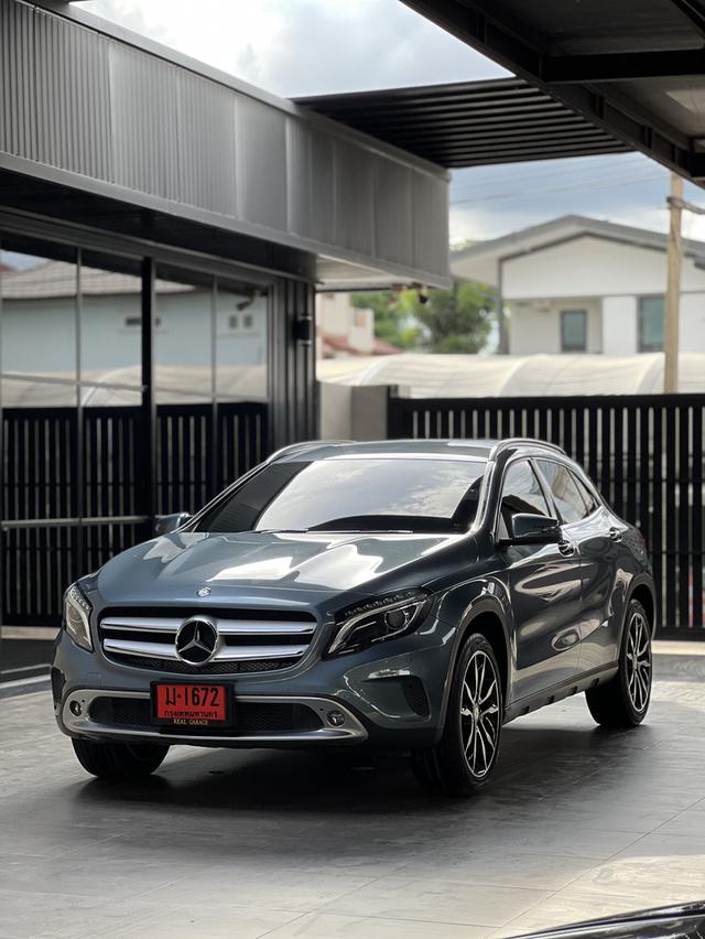 Benz GLA200 Urban