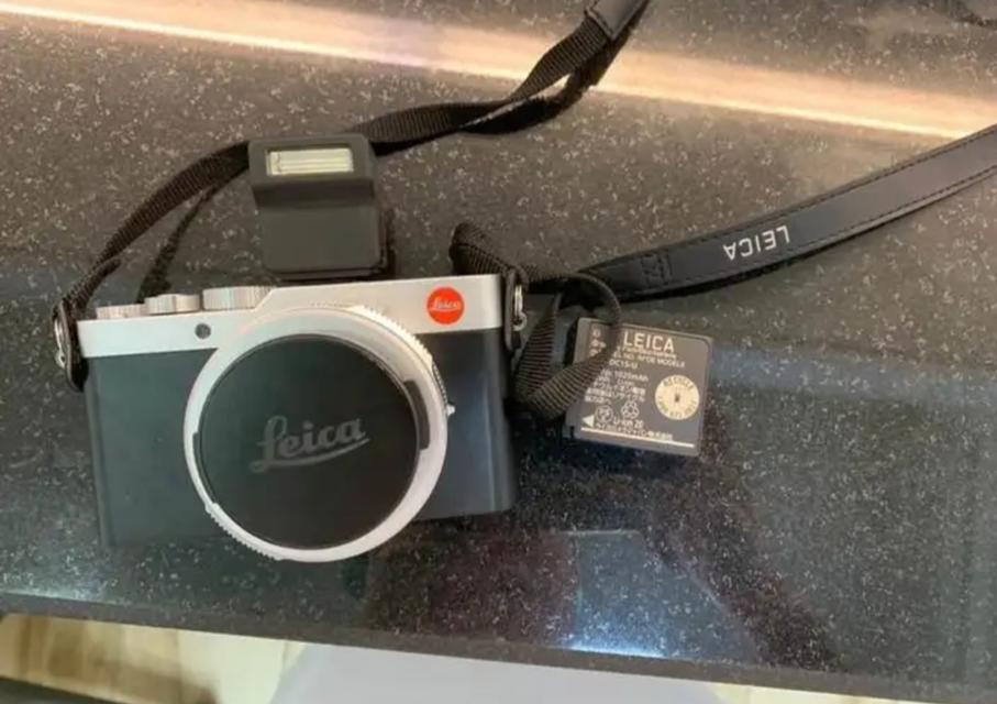 ส่งต่อกล้อง Leica ราคาถูก 3