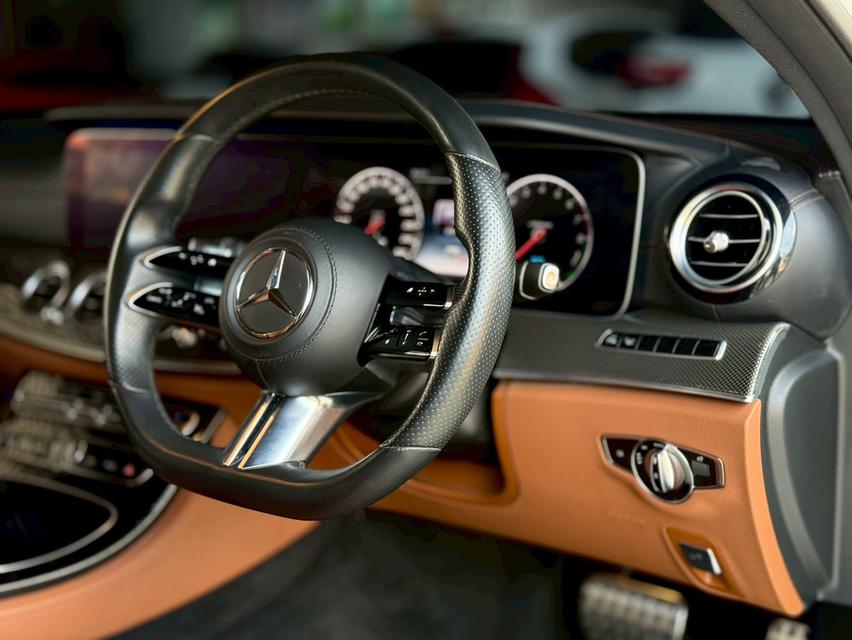 ปี 2018 BENZ E-CLASS, E350e 2.0 AMG DYNAMIC 18