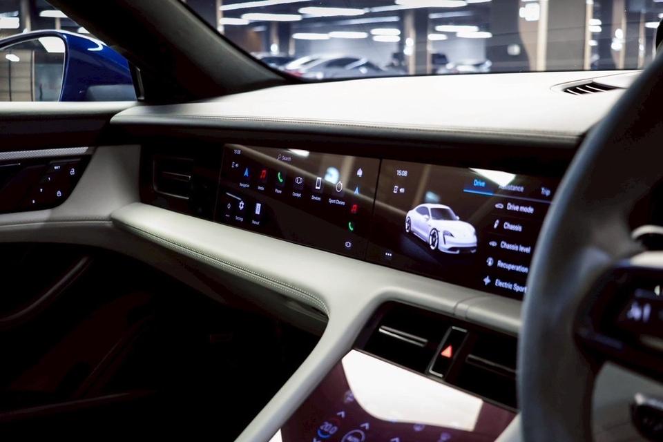 รหัสรถ MMA53 Porsche Taycan GTS ปี 2022 แท้! ไมล์น้อยที่สุด รูปที่ 17