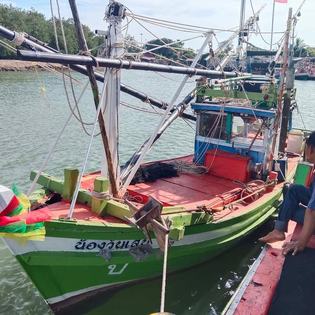 เรือประมงพื้นบ้าน เครื่อง Yanmar  1