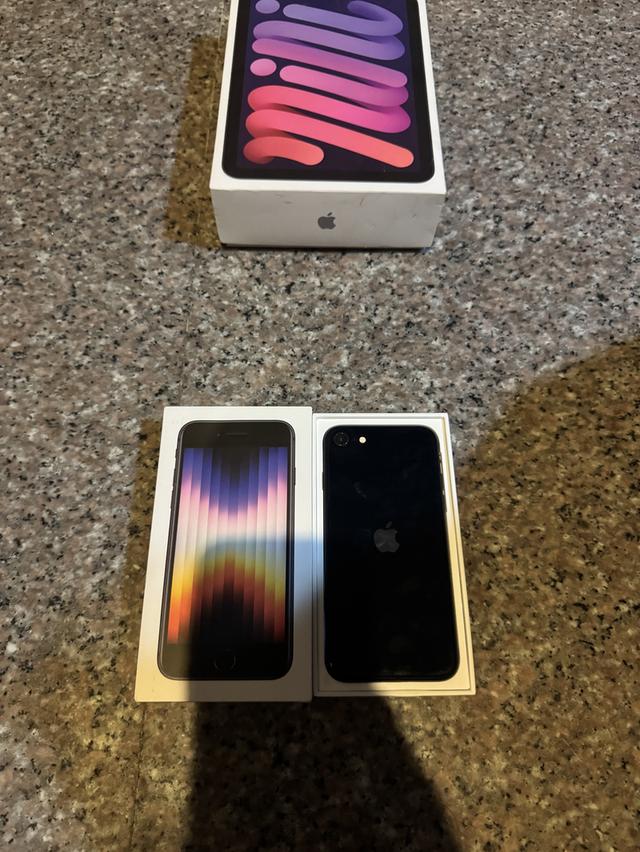 ขายไอโฟนSE3สีMinight64กิ๊กสูนTrueยกกล่องสวยๆใช้งานดีทุกๆฟังชั่นถูกมากกก