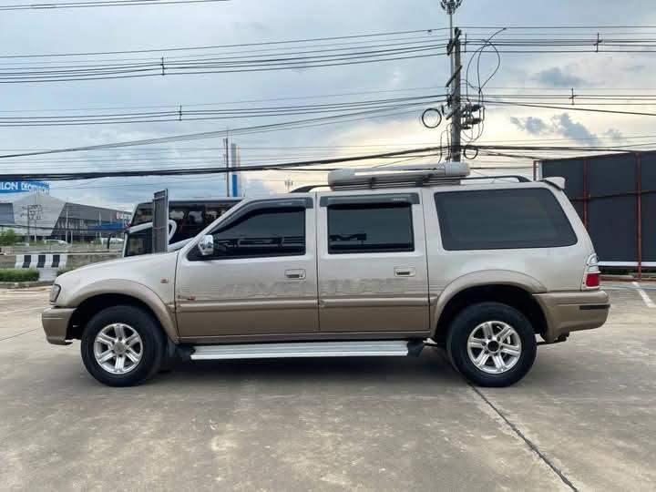 Isuzu Adventure ปี 2002 5