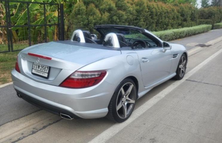 Mercedes-Benz SLK-Class สีเทามือสอง 2