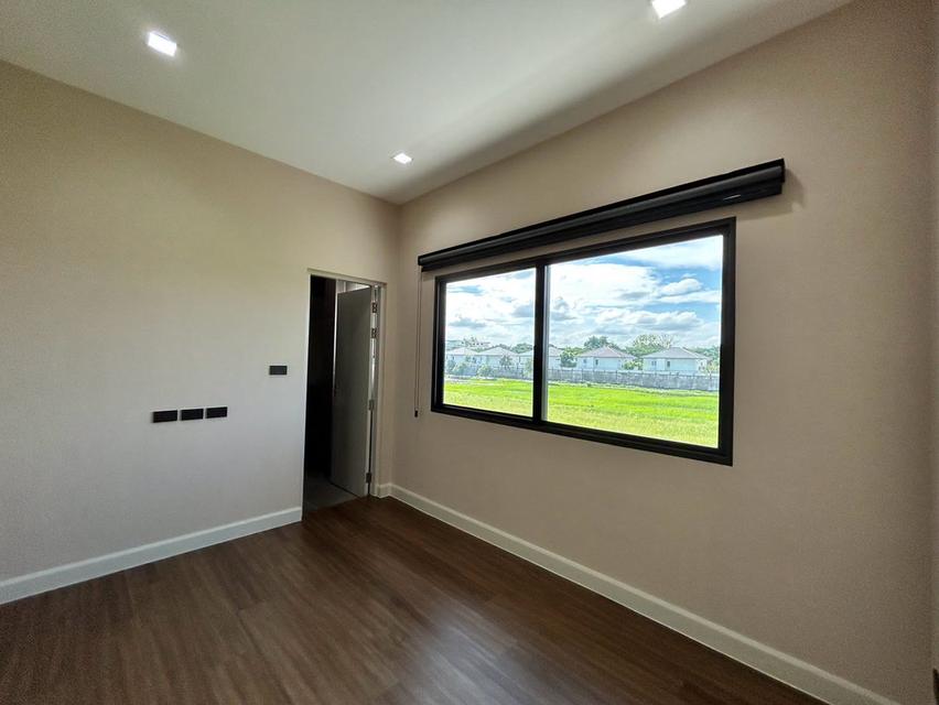 Single House for Sale, Venue Id Motorway Rama 9 7