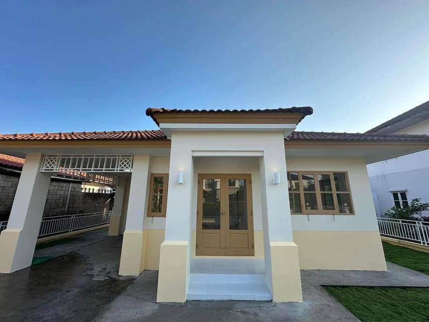 ขายบ้านเดี่ยวชั้นเดียวรีโนเวทใหม่ โครงการแลนด์แอนด์ เฮ้าส์ ราคา 1,990,000 บาท โซนหนองจ๊อม หมู่บ้าน ปาริชาติ เ 9