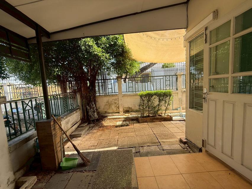 ขายทาวน์เฮาส์ หลังริม พื้นที่ 36 ตร.วา 12