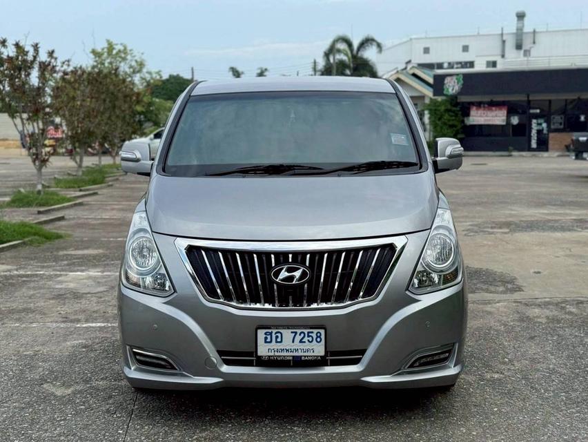 ขาย Hyundai H1 2.5Deluxe ปี19