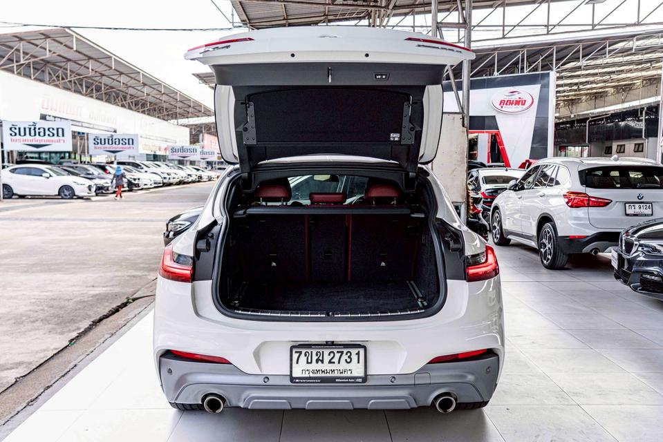 รหัสรถ NP2731 รุ่นรถ : BMW X4 XDRIVE20d M SPORT ปีรถ : 2021 9