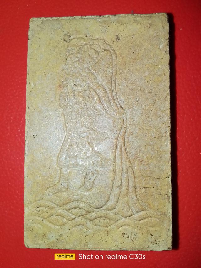 พระเครื่องสนใจองค์ใหนทักมาครับ