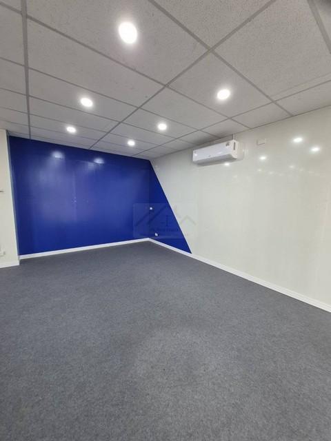 ให้เช่าพื้นที่ ชั้น 1 ขนาด 220 ตร.ม. ถนนวิภาวดี 62 มีแอร์ทุกห้อง ใกล้มูลนิธิกระจกเงา 7