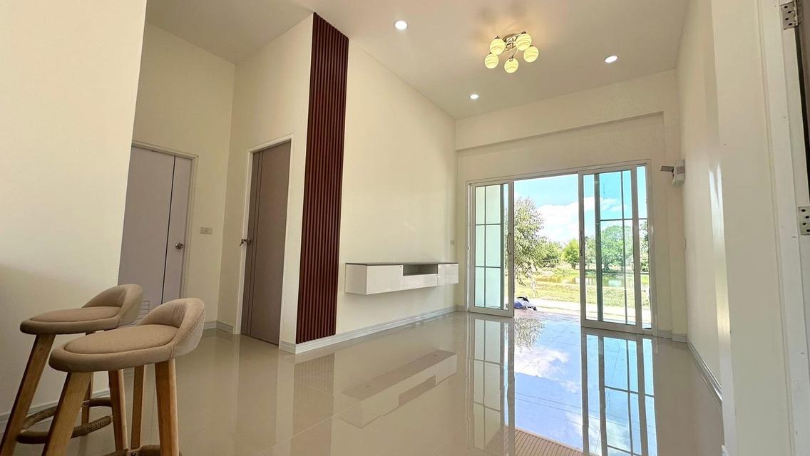 บ้านสร้างใหม่ 12