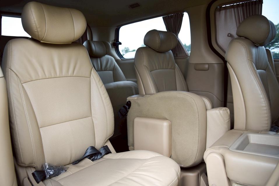 รหัสรถ CBL8359 Hyundai H-1 2.5 Deluxe AT 2018 13